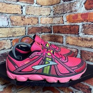 Brooks pure flow pink diver